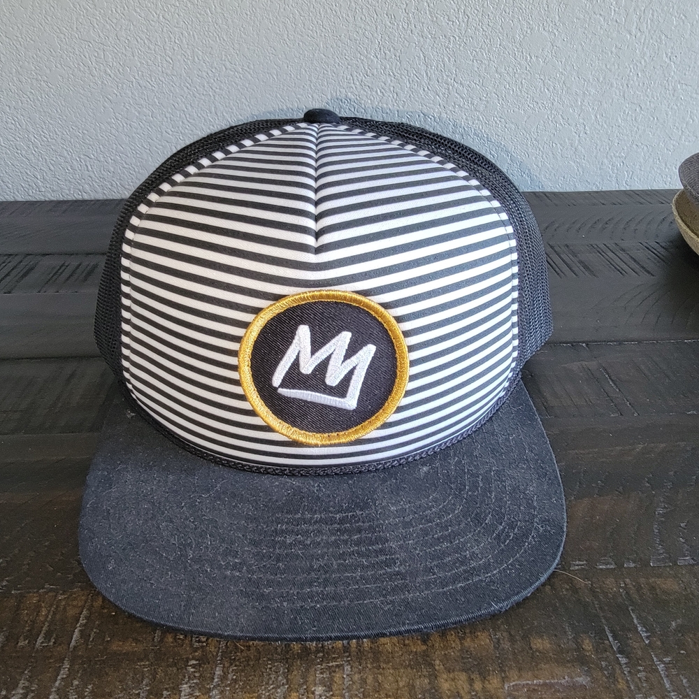 Mammoth Mountain-Striped Black and White Trucker Cap with Gold Emblem